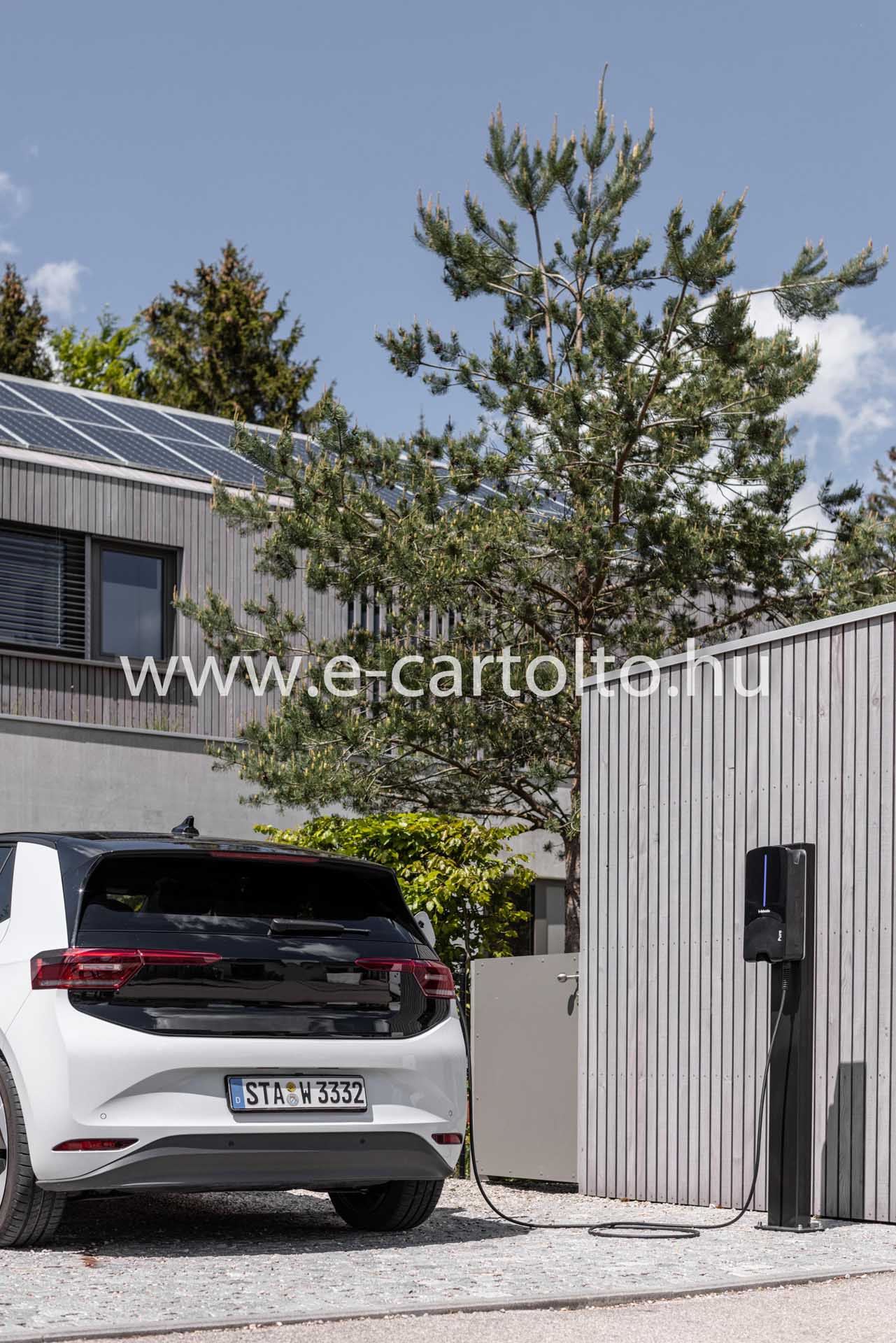 webasto pure fali töltő otthon type 2 ecartöltő id3 utcai töltő kép